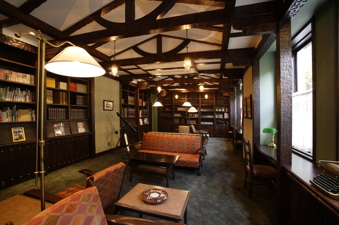 Unzen Kanko Hotel Library Japan and Luxury Travel Specialist Luxury Travel to Japan Izumi Ogawa Travel Agent vacation advisor