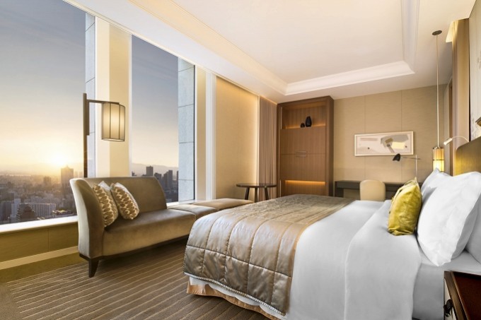 St Regis Osaka EGrand Deluxe Room Japan and Luxury Travel Specialist Luxury Travel to Japan Izumi Ogawa Travel Agent vacation advisor