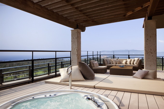 Ritz-Carlton Okinawa Suite Terrace Japan & Luxury Travel Specialist Luxury Travel to Japan Izumi Ogawa Travel Agent Vacation advisor