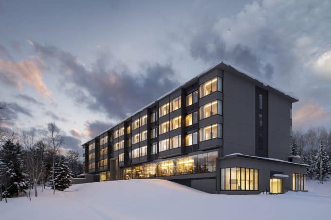 Ritz Carlton Niseko, Stars, Niseko, Izumi, Ogawa, Luxury, Japan, Hotel, Room, Suite, Amenities, Vacation, Trip, Onsen